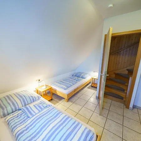 펜션 Achtern Diek 28a *